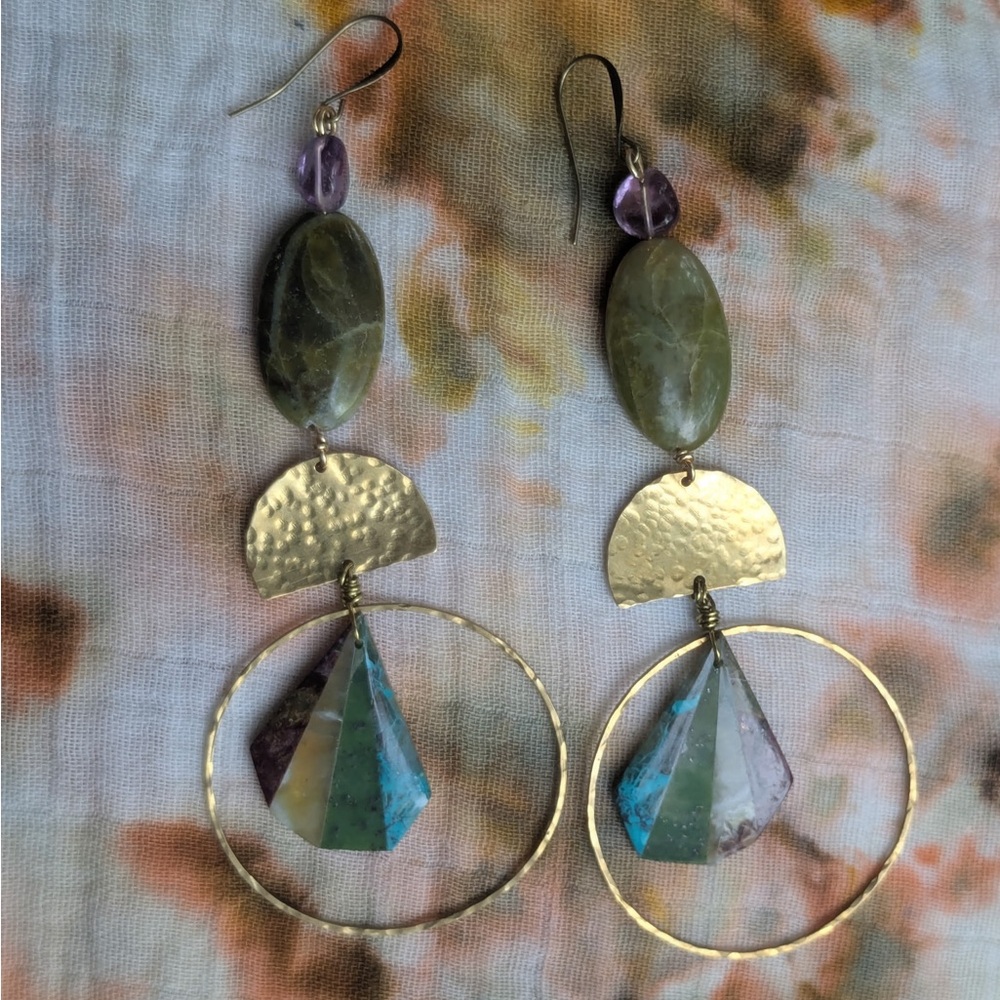 Elegant Gold and Green Dangle Earrings